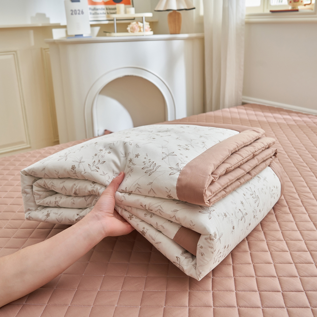 91家纺网 家纺一手货源 找家纺 吾诺家居 吾诺 2026新款 12868全棉印花棉花夏被四件套 全棉夏被四件套新疆棉花被 - 经典系列 田园花语