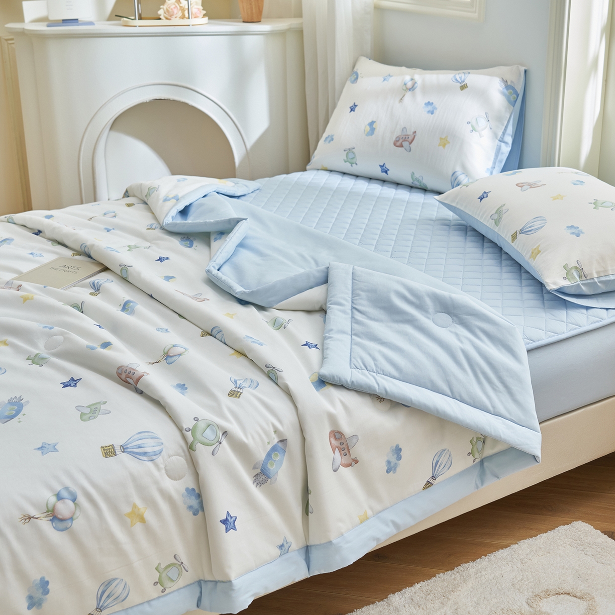 91家纺网 家纺一手货源 找家纺 吾诺家居 吾诺 2026新款 12868全棉印花棉花夏被四件套 全棉夏被四件套新疆棉花被 - 经典系列 星梦飞行队