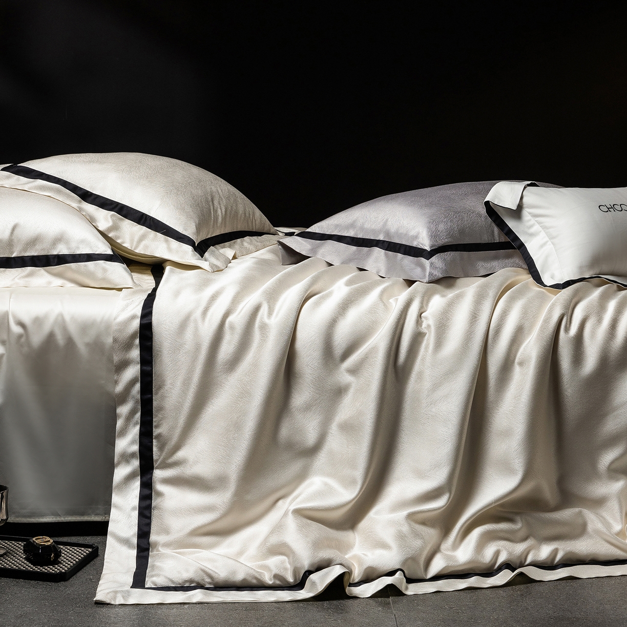 初拾 2026新款“老钱风”高精密金银丝轻奢极简四件套-玛丽亚 玛丽亚-玉脂白