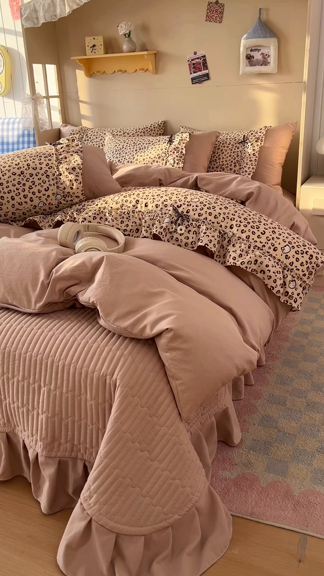 91家纺网 家纺一手货源 找家纺 美梦家纺 2026春夏新款加厚云感棉床盖四件套 豹纹KT-咖