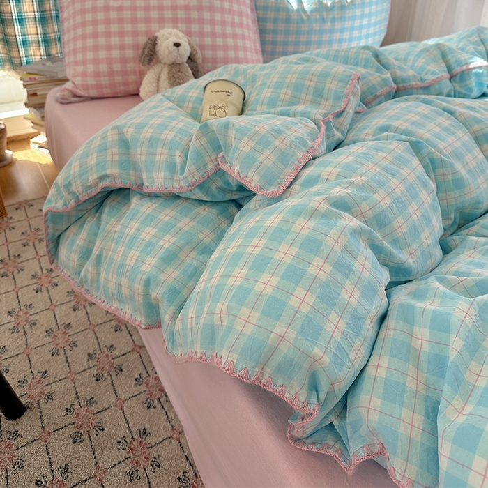 91家纺网 家纺一手货源 找家纺 （总）桃子家居 2026新款A类纯棉色织水洗棉韩系奶油撞色格子三角针贝壳边工艺四件套系列