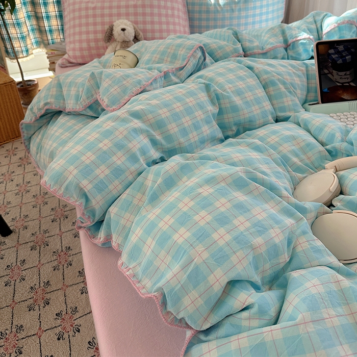 91家纺网 家纺一手货源 找家纺 （总）桃子家居 2026新款A类纯棉色织水洗棉韩系奶油撞色格子三角针贝壳边工艺四件套系列