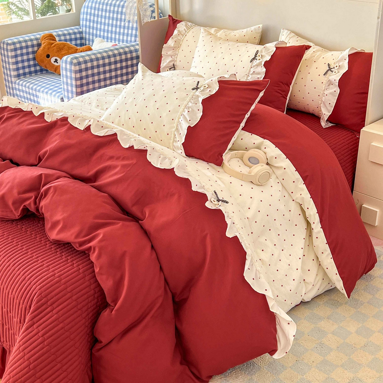 91家纺网 家纺一手货源 找家纺 美梦家纺 2026春夏新款加厚云感棉床盖四件套 波点红