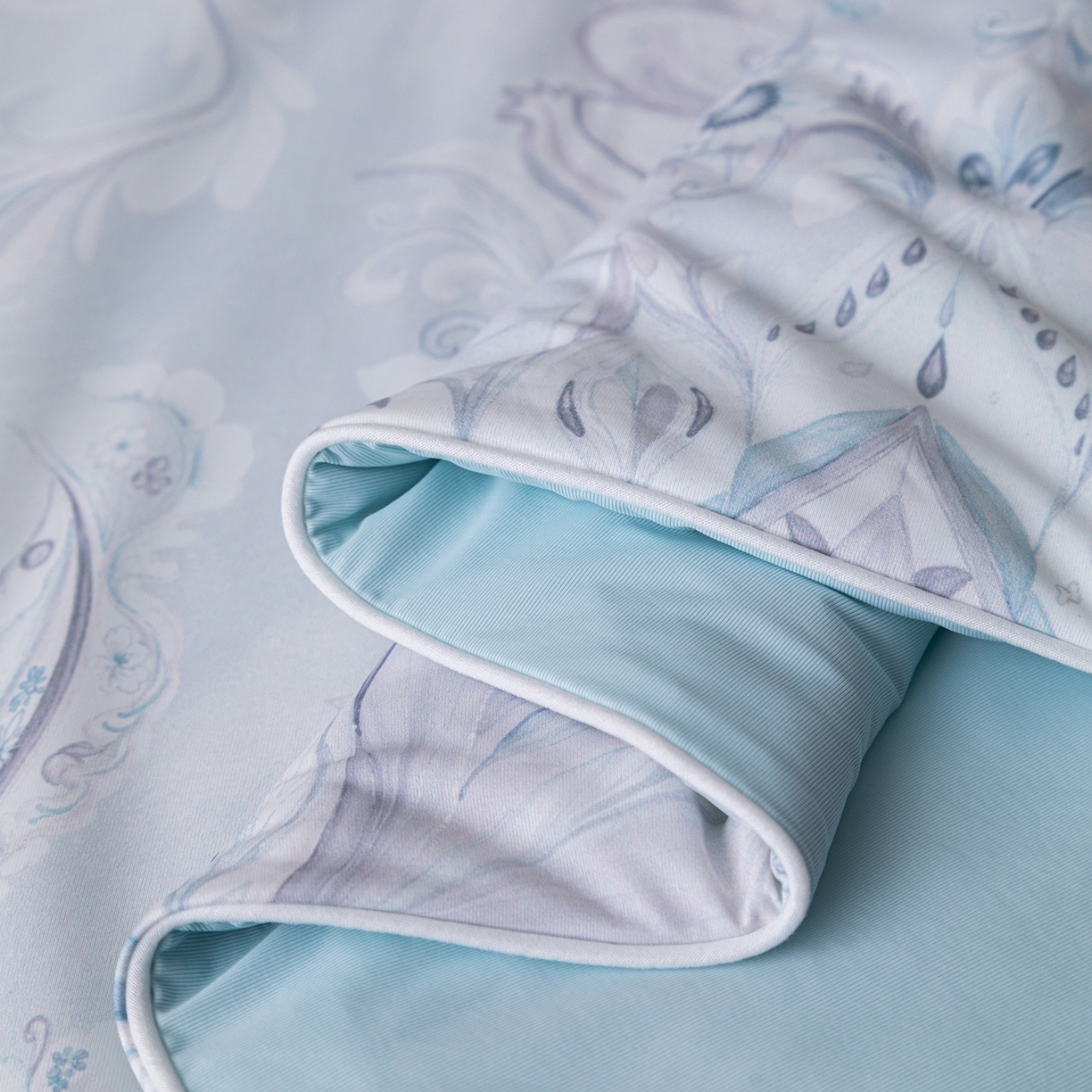 91家纺网 家纺一手货源 找家纺 亿莱鑫 2026新款数码印花凉感丝夏被 印象派-蓝