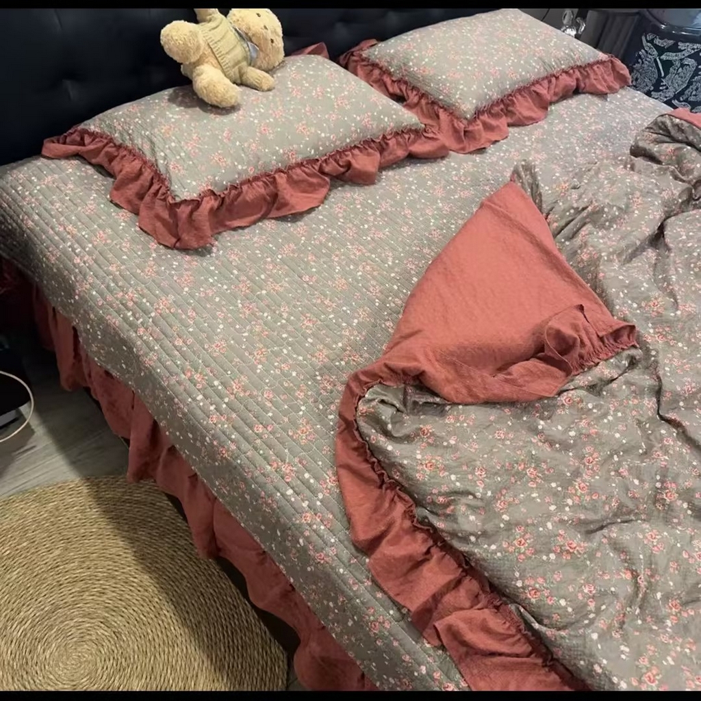 91家纺网 家纺一手货源 找家纺 欧尚 2026新款花边床盖四件套 花季