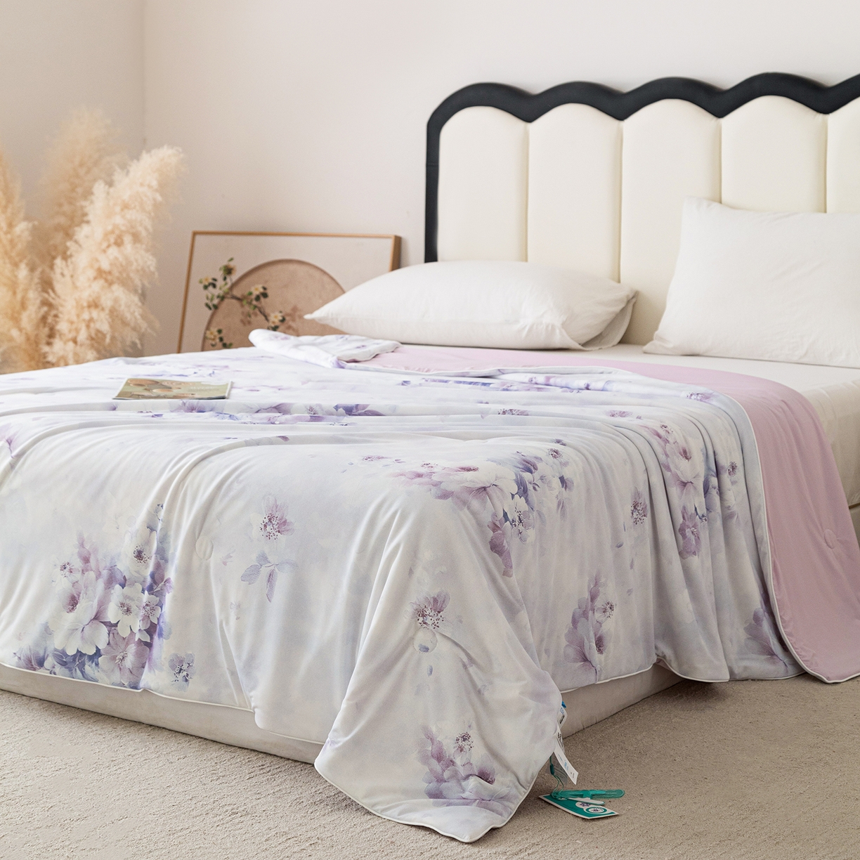 91家纺网 家纺一手货源 找家纺 亿莱鑫 2026新款数码印花凉感丝夏被 花满丛-紫