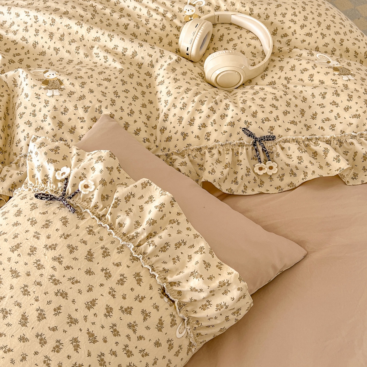 91家纺网 家纺一手货源 找家纺 美梦家纺 2026春夏新款加厚云感棉床盖四件套 织梦时光