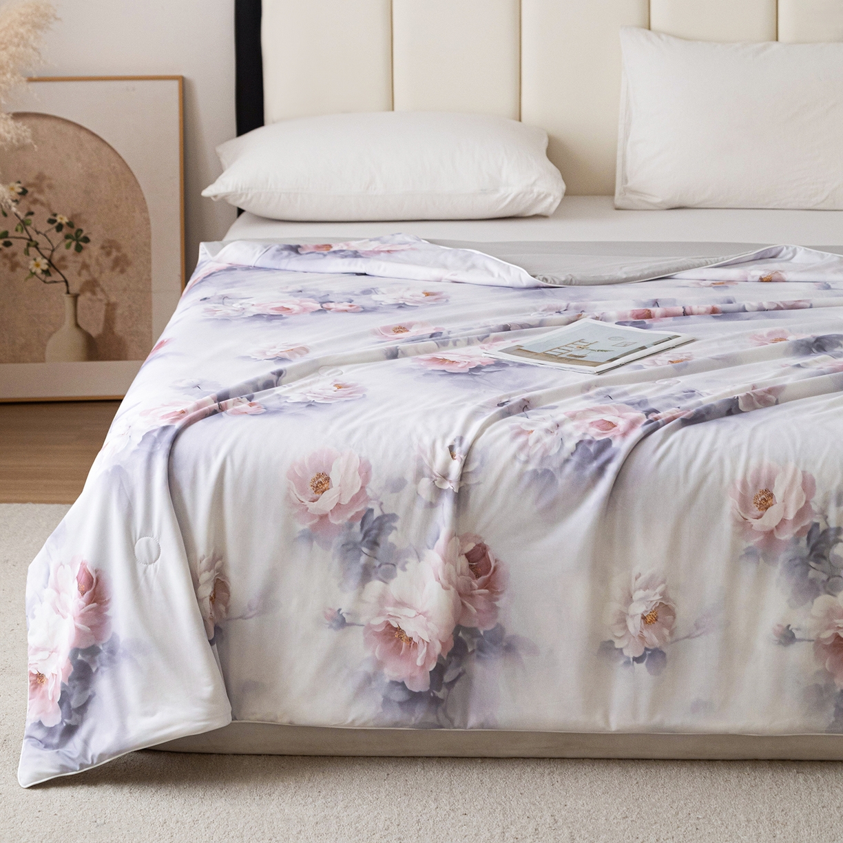 91家纺网 家纺一手货源 找家纺 亿莱鑫 2026新款数码印花凉感丝夏被 花陌语