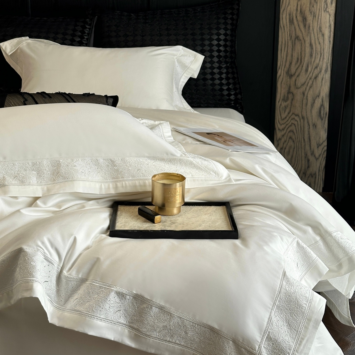 91家纺网 家纺一手货源 找家纺 （总）南泉坊 2025新款60s全棉纯棉磨毛染色镂空花边拼角四件套 会员-20【线上控价不低于398，券后不低于368】