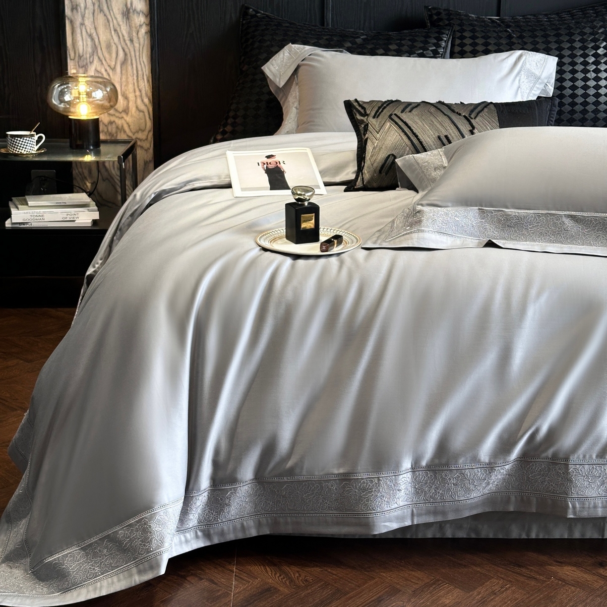 91家纺网 家纺一手货源 找家纺 南泉坊 2026新款长绒棉纯棉镂空花边拼角四件套-奥斯丁 奥斯丁—时空灰