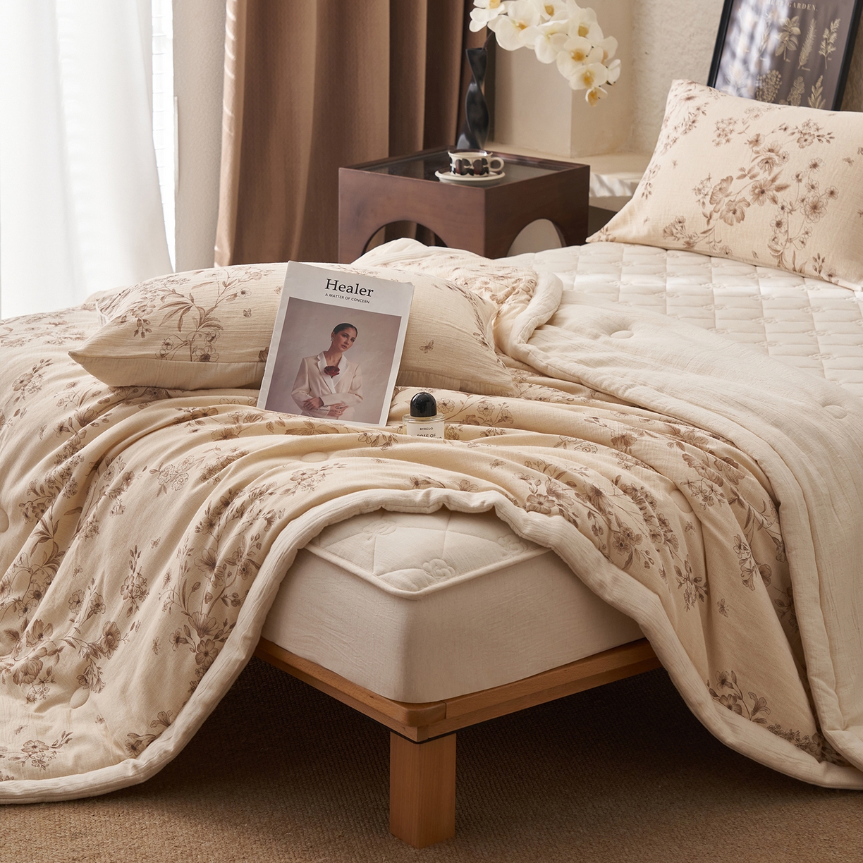 91家纺网 家纺一手货源 找家纺 吾秀家居 2026新款棉麻系列-棉麻印花棉花夏被 本色仙草