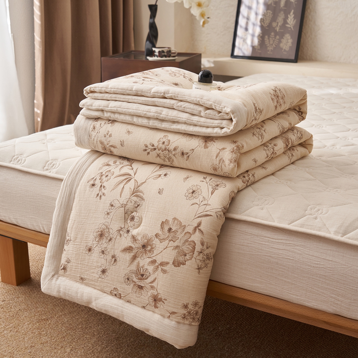 91家纺网 家纺一手货源 找家纺 吾秀家居 2026新款棉麻系列-棉麻印花棉花夏被 本色仙草