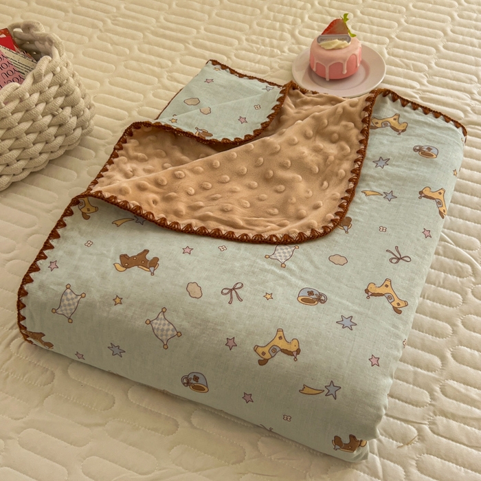 91家纺网 家纺一手货源 找家纺 十里居 2026春夏新款A类母婴级全棉纯棉双层纱多功能豆豆盖毯毛毯毯子 咖啡小马