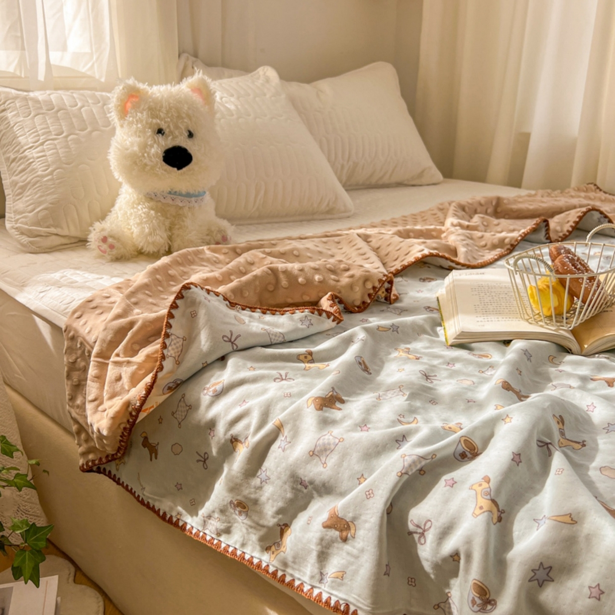 91家纺网 家纺一手货源 找家纺 十里居 2026春夏新款A类母婴级全棉纯棉双层纱多功能豆豆盖毯毛毯毯子 咖啡小马