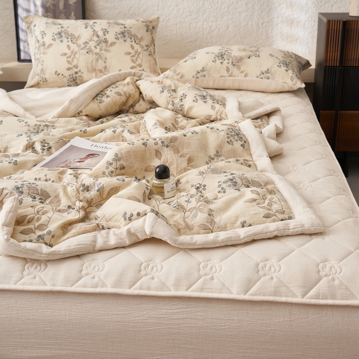 91家纺网 家纺一手货源 找家纺 吾秀家居 2026新款棉麻系列-棉麻印花棉花夏被 锦素