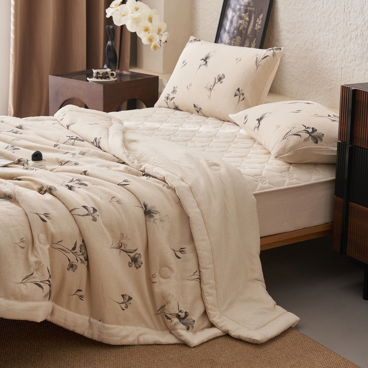 91家纺网 家纺一手货源 找家纺 吾秀家居 2026新款棉麻系列-棉麻印花棉花夏被 兰亭花影