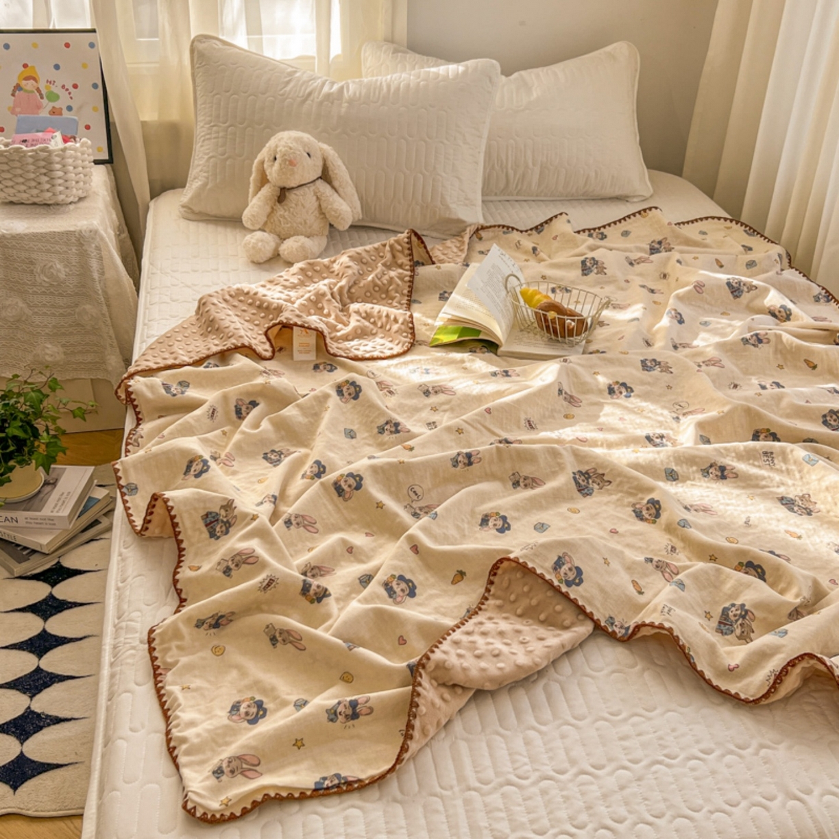 91家纺网 家纺一手货源 找家纺 十里居 2026春夏新款A类母婴级全棉纯棉双层纱多功能豆豆盖毯毛毯毯子 快乐动物城