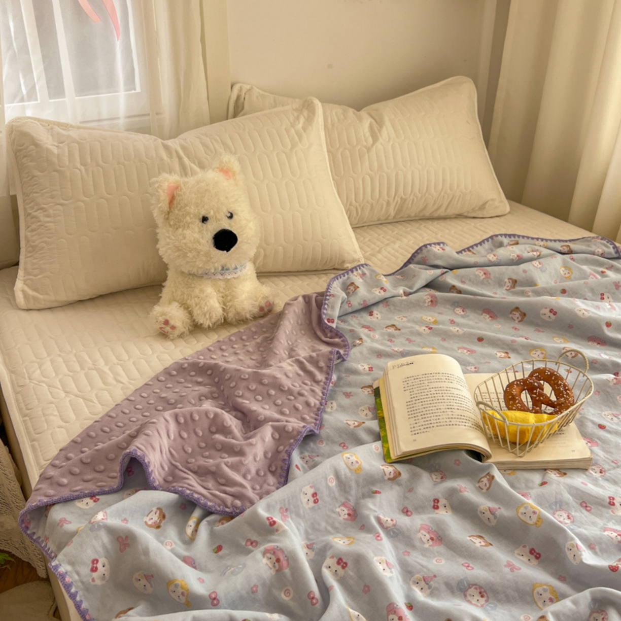 91家纺网 家纺一手货源 找家纺 十里居 2026春夏新款A类母婴级全棉纯棉双层纱多功能豆豆盖毯毛毯毯子 甜酱小猫