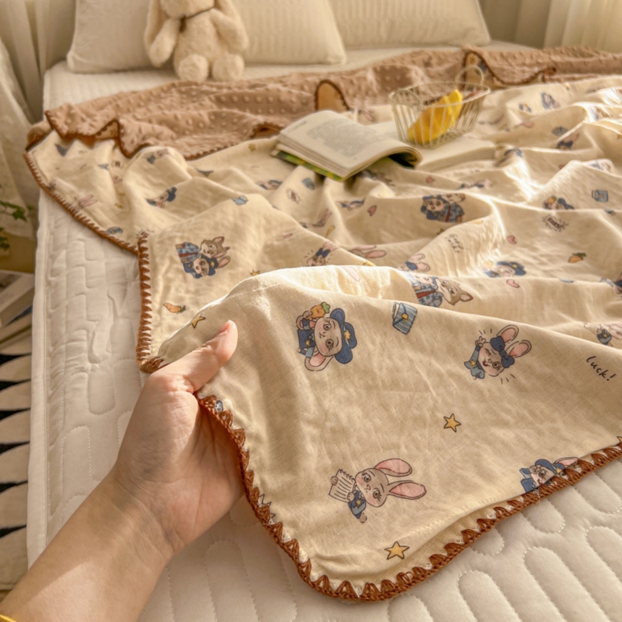 91家纺网 家纺一手货源 找家纺 （总）十里居 2026春夏新款A类母婴级全棉纯棉双层纱多功能豆豆盖毯毛毯毯子