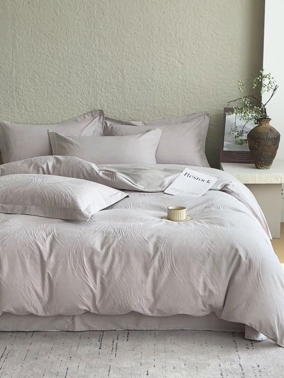 91家纺网 家纺一手货源 找家纺 （总）宜家坊 2026新款A类全棉纯棉亮面浮雕提花四件套