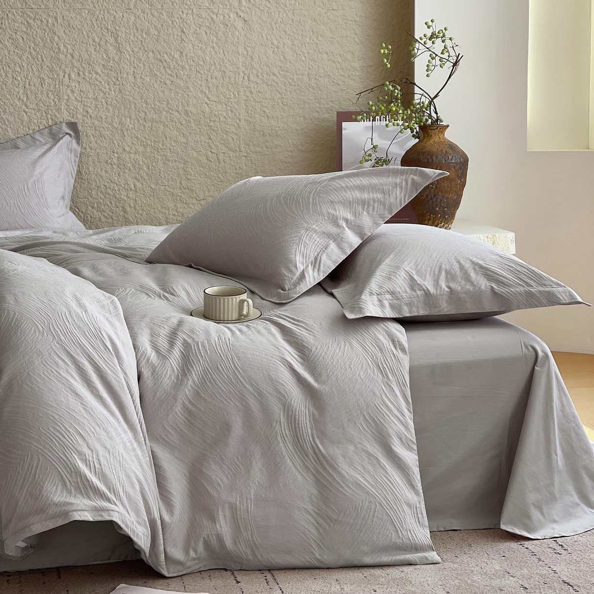 91家纺网 家纺一手货源 找家纺 （总）宜家坊 2026新款A类全棉纯棉亮面浮雕提花四件套