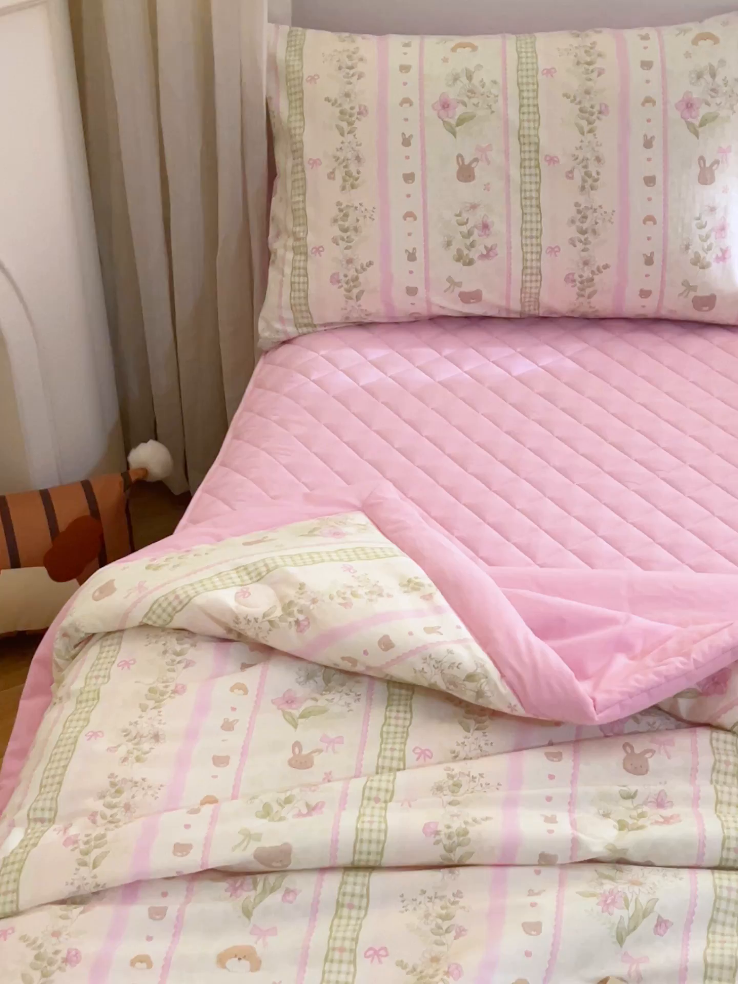 91家纺网 家纺一手货源 找家纺 吾秀家居 吾诺 2026新款 12868全棉印花棉花夏被四件套 全棉夏被四件套新疆棉花被 - 经典系列 粉色公主