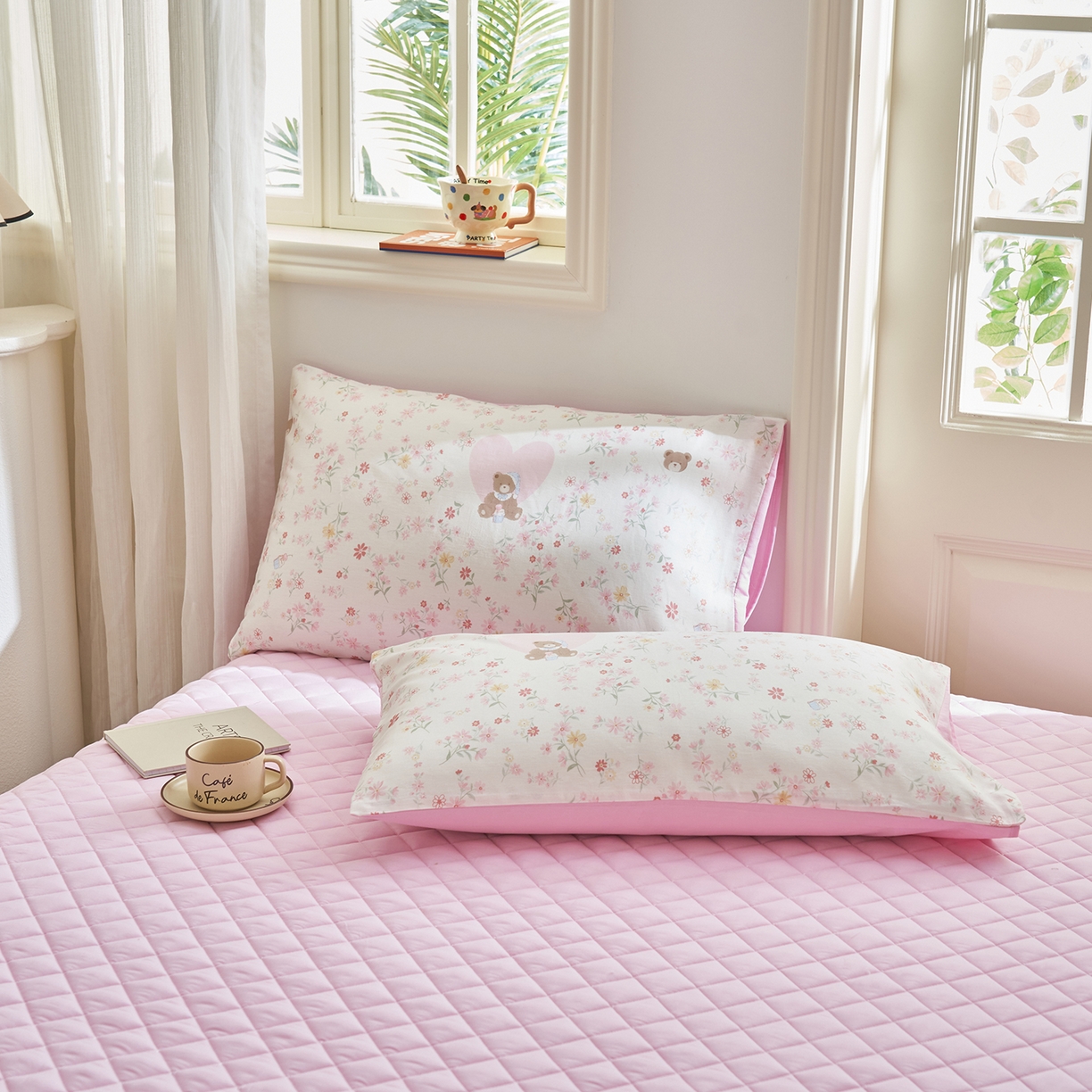 91家纺网 家纺一手货源 找家纺 吾秀家居 吾诺 2026新款 12868全棉印花棉花夏被四件套 全棉夏被四件套新疆棉花被 - 经典系列 粉色熊仔