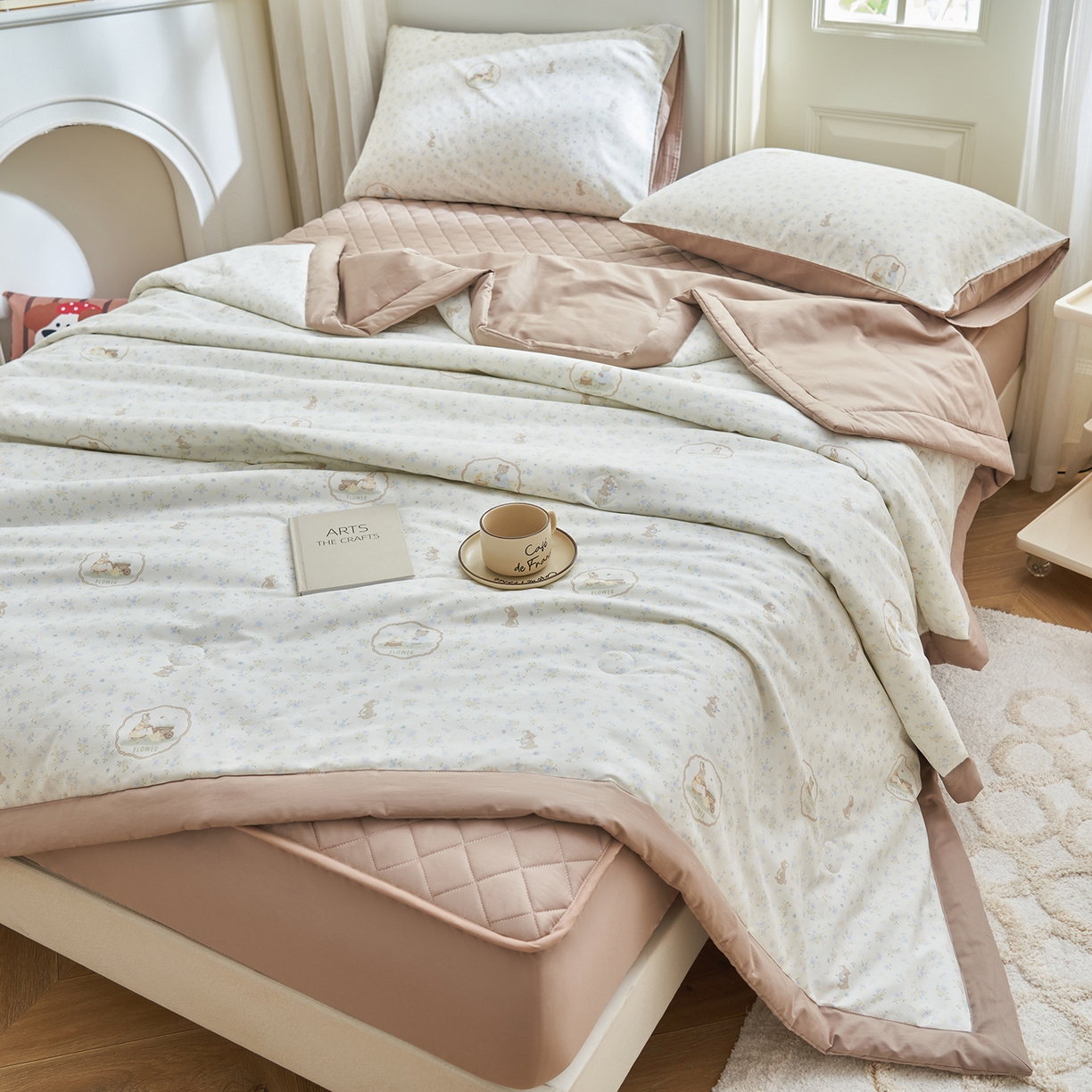 91家纺网 家纺一手货源 找家纺 吾秀家居 吾诺 2026新款 12868全棉印花棉花夏被四件套 全棉夏被四件套新疆棉花被 - 经典系列 萌遇