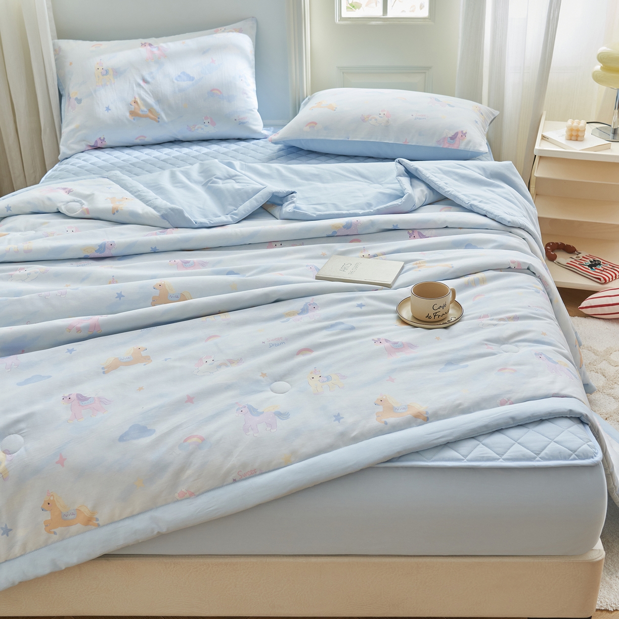 91家纺网 家纺一手货源 找家纺 吾秀家居 吾诺 2026新款 12868全棉印花棉花夏被四件套 全棉夏被四件套新疆棉花被 - 经典系列 梦幻小马