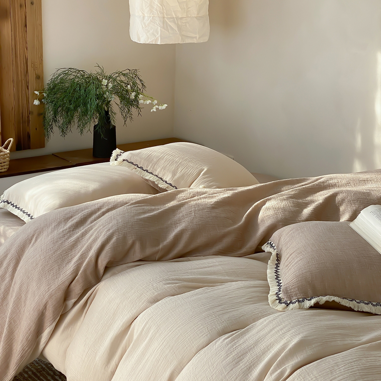 91家纺网 家纺一手货源 找家纺 （总）水云缦 2026新款50支全棉贡缎长绒棉刺绣婚庆四件套-爱漾