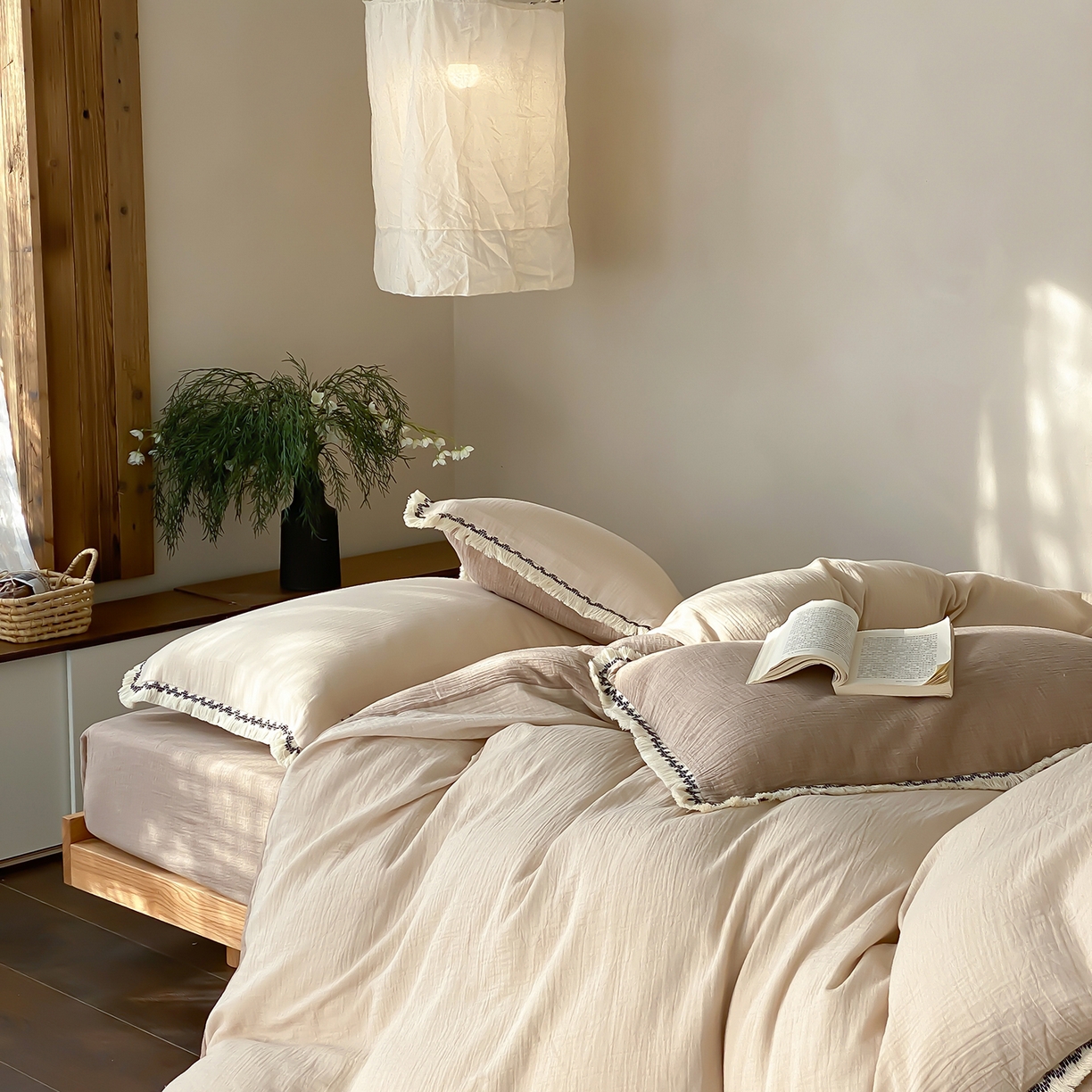 91家纺网 家纺一手货源 找家纺 （总）水云缦 2026新款全棉皱皱纱流苏花边四件套-奶白咖