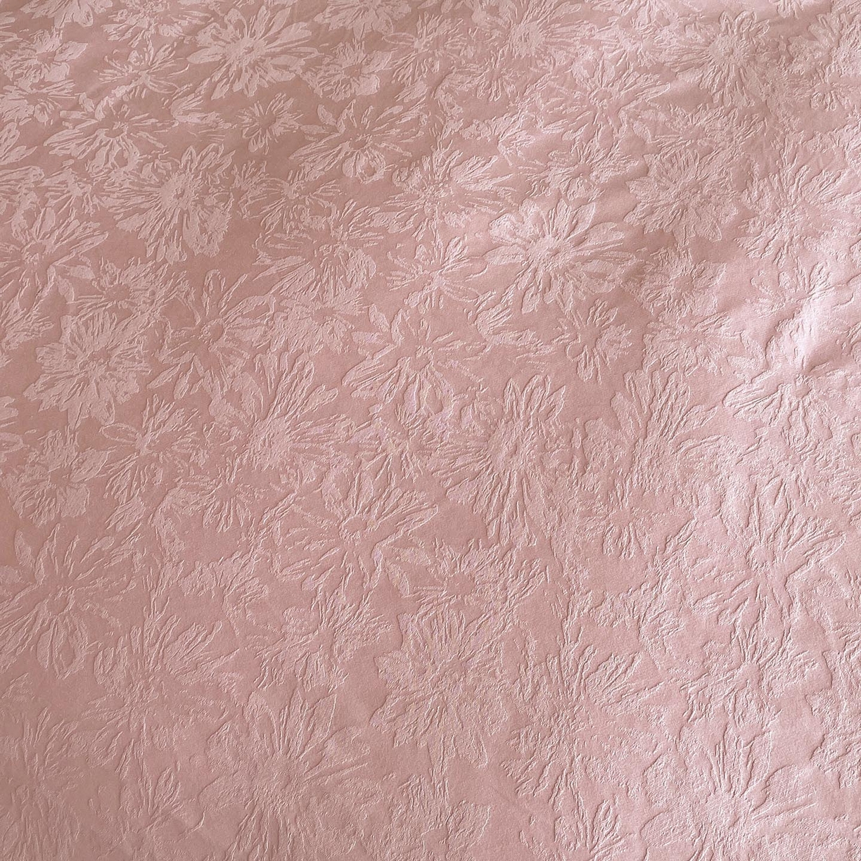 91家纺网 家纺一手货源 找家纺 宜家坊 2026新款A类全棉纯棉亮面浮雕提花四件套 梵花绘-浓粉