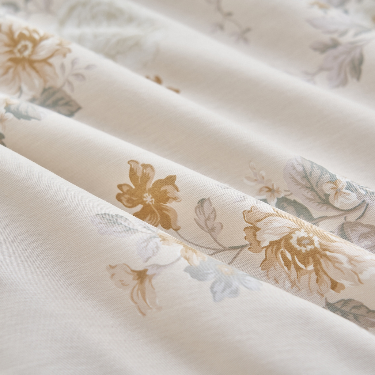 91家纺网 家纺一手货源 找家纺 吾秀家居 吾诺 2026新款 12868全棉印花棉花夏被四件套 全棉夏被四件套新疆棉花被 - 经典系列 棉柔花事