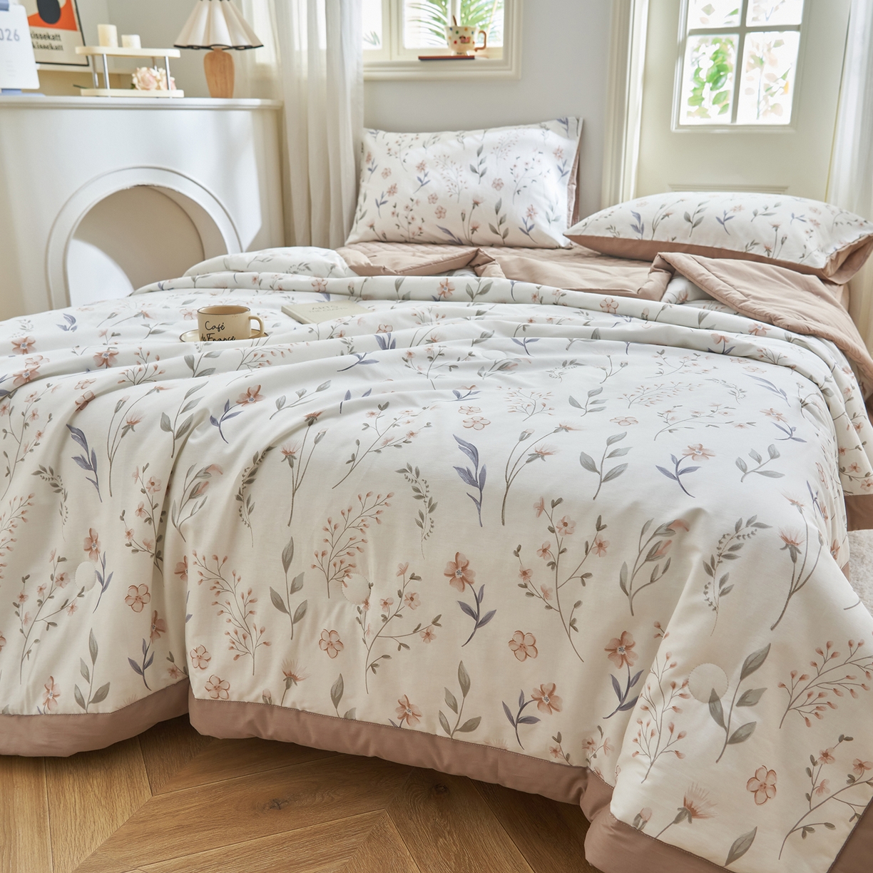 91家纺网 家纺一手货源 找家纺 吾秀家居 吾诺 2026新款 12868全棉印花棉花夏被四件套 全棉夏被四件套新疆棉花被 - 经典系列 清雅卡其