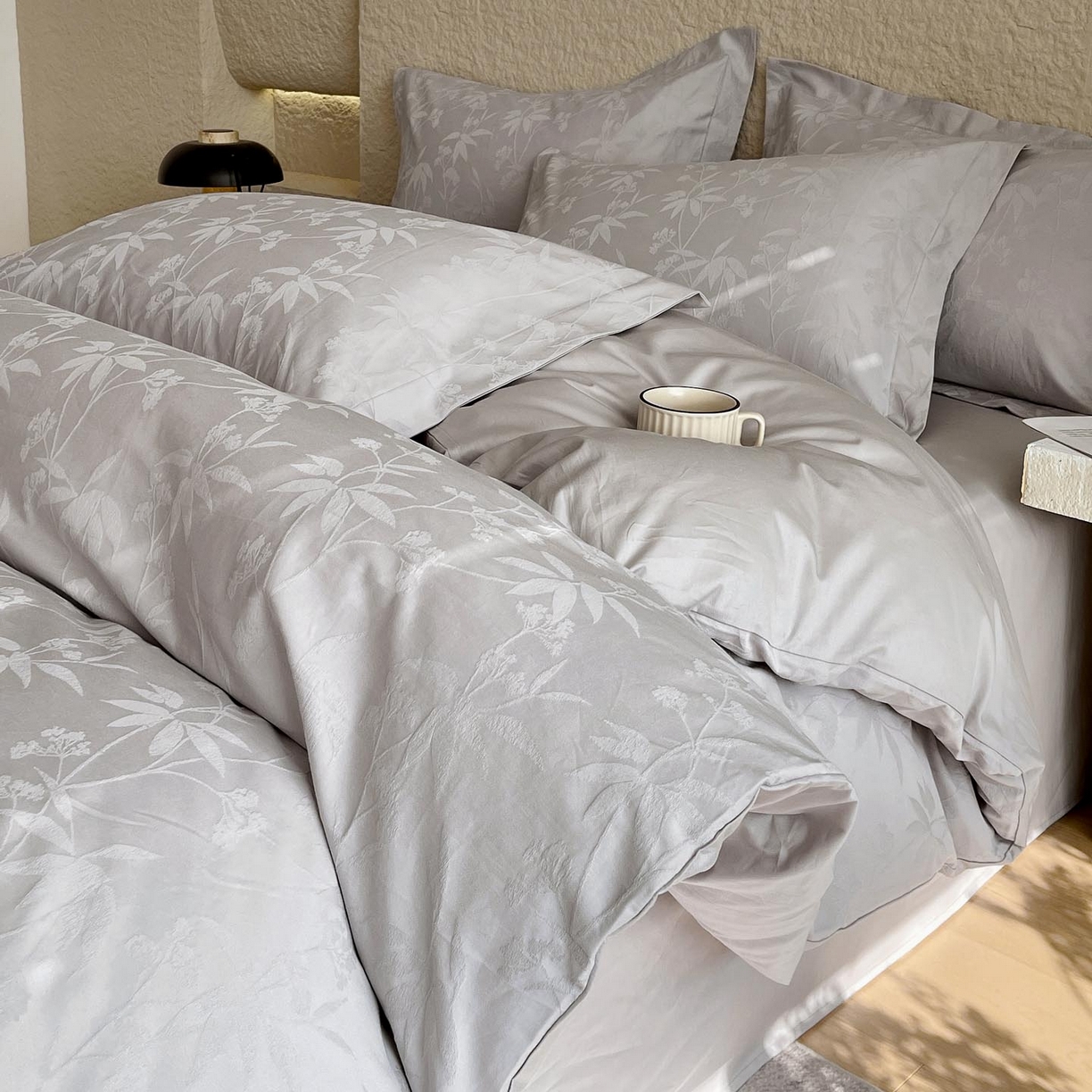宜家坊 2026新款A类全棉纯棉亮面浮雕提花四件套 森语集-银灰