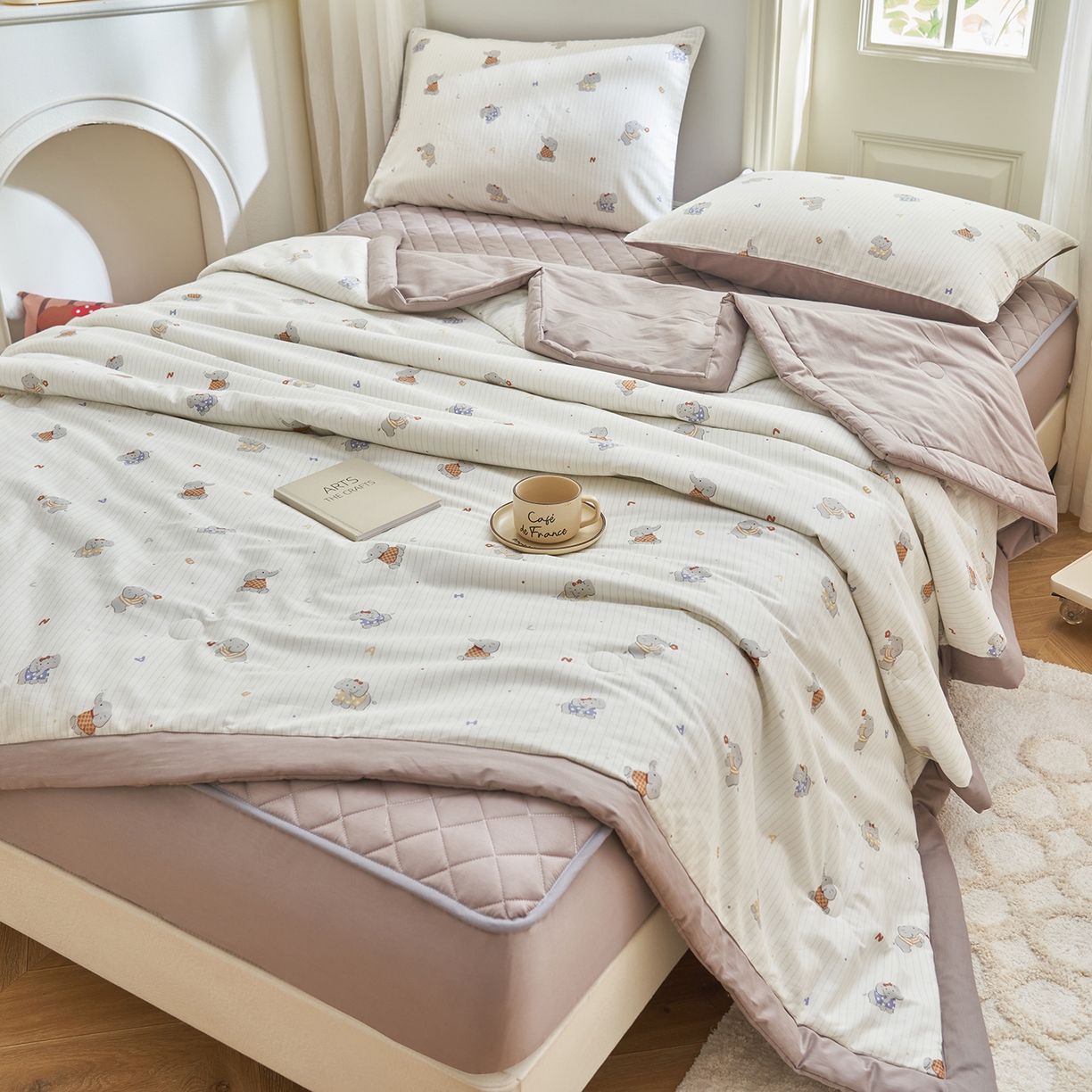 91家纺网 家纺一手货源 找家纺 吾秀家居 吾诺 2026新款 12868全棉印花棉花夏被四件套 全棉夏被四件套新疆棉花被 - 经典系列 小象乐园