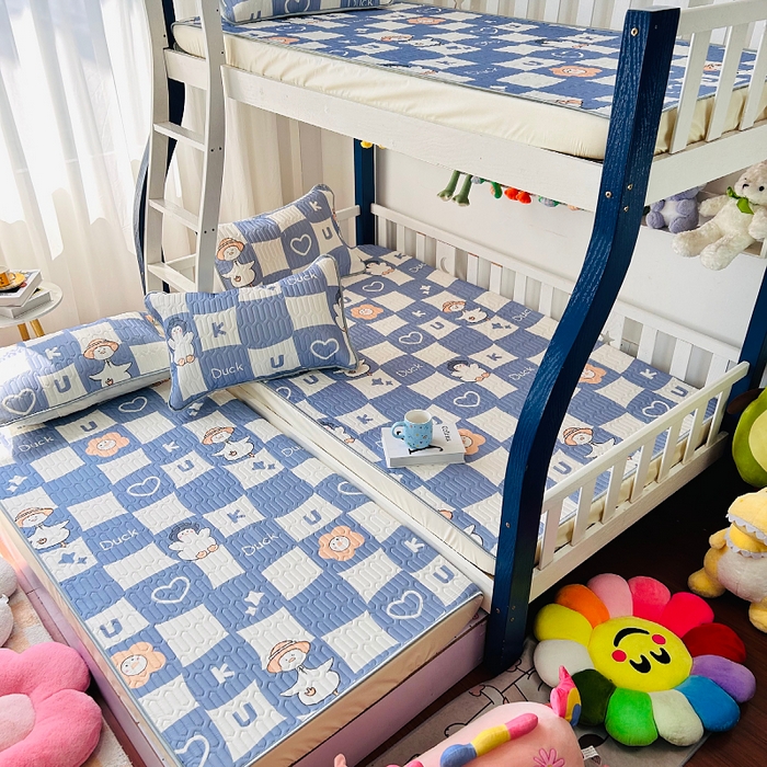 91家纺网 家纺一手货源 找家纺 小虾米 2026新款凉感丝乳胶凉席上下床床笠 萌萌鸭