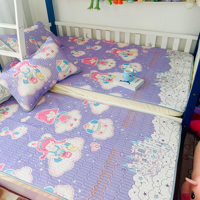 91家纺网 家纺一手货源 找家纺 小虾米 2026新款凉感丝乳胶凉席上下床床笠 梦幻城堡