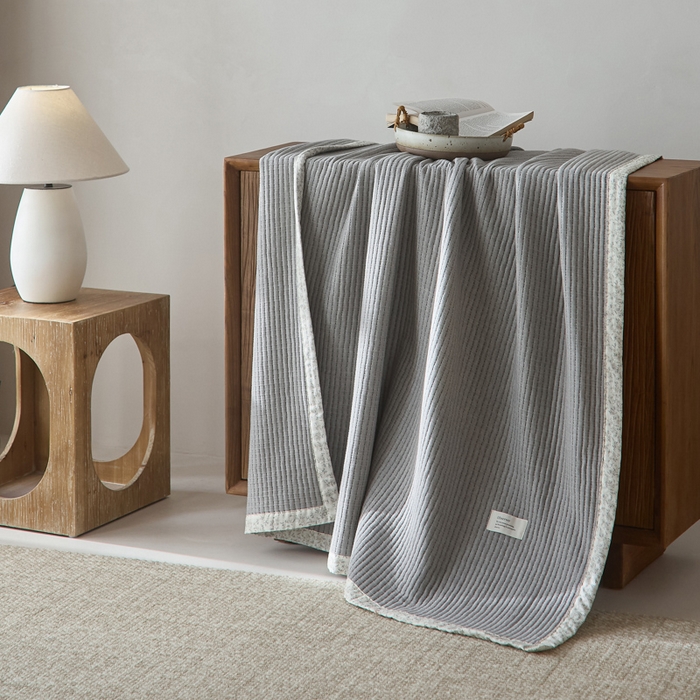 91家纺网 家纺一手货源 找家纺 大彩家居 2026春夏新款全棉多功能夏被夏凉被空调被 深灰色