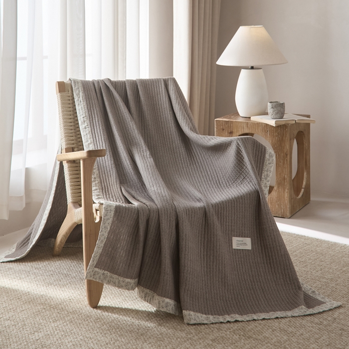 91家纺网 家纺一手货源 找家纺 大彩家居 2026春夏新款全棉多功能夏被夏凉被空调被 水泥灰