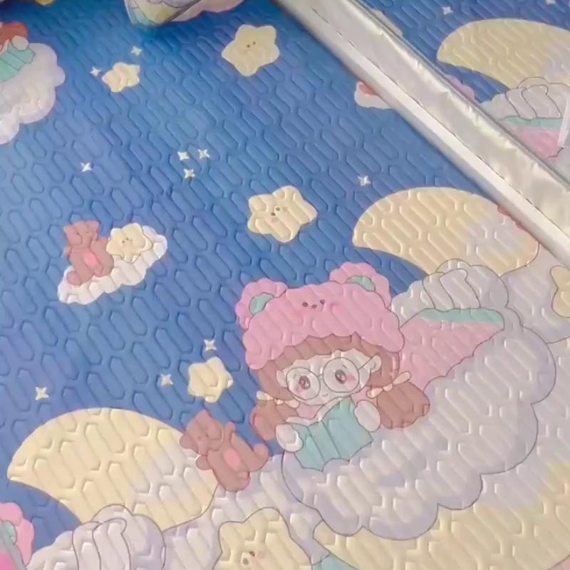 91家纺网 家纺一手货源 找家纺 小虾米 2026新款凉感丝乳胶凉席上下床床笠 星空女孩