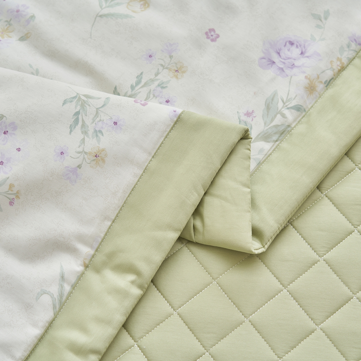 91家纺网 家纺一手货源 找家纺 吾秀家居 吾诺 2026新款 12868全棉印花棉花夏被四件套 全棉夏被四件套新疆棉花被 - 经典系列 紫苑花影