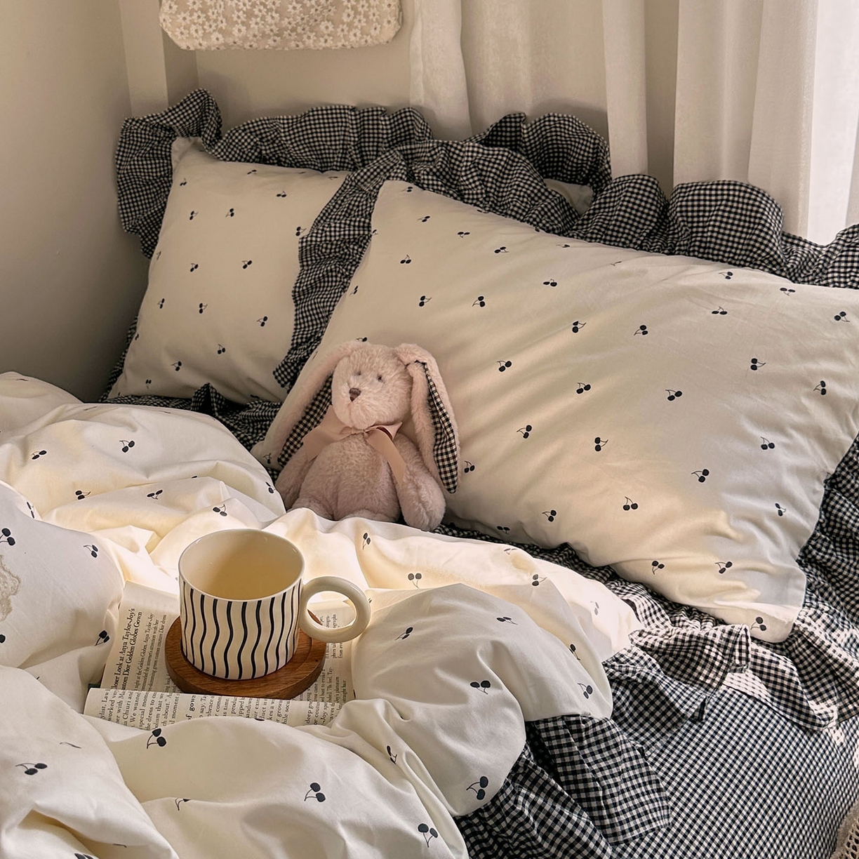 91家纺网 家纺一手货源 找家纺 （总）艾咪-Amy ntmy 2026新款法式花边全棉四件套-樱桃小格