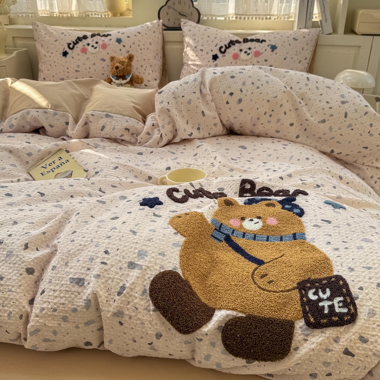 91家纺网 家纺一手货源 找家纺 宜家坊 2026新款全棉纯棉华夫格毛巾绣四件套 嘟嘟熊