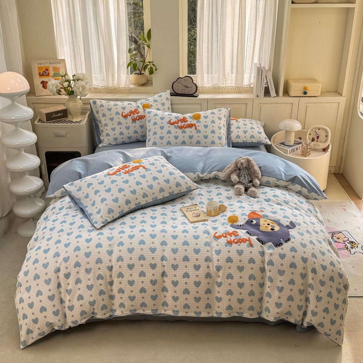 91家纺网 家纺一手货源 找家纺 宜家坊 2026新款全棉纯棉华夫格毛巾绣四件套 爱心肥仔