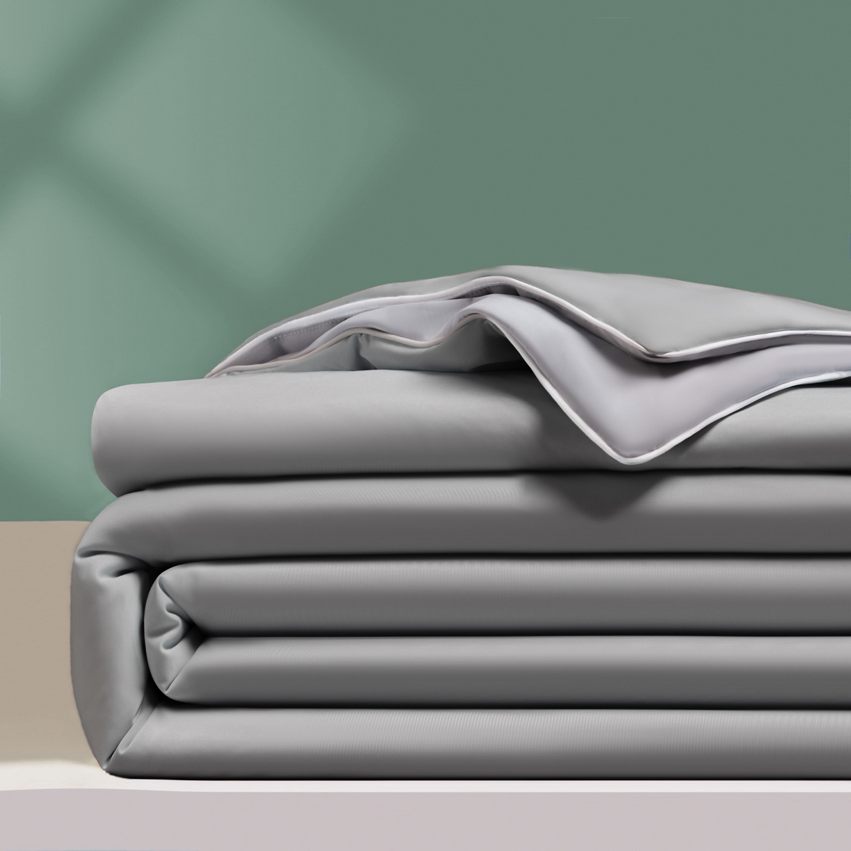 91家纺网 家纺一手货源 找家纺 吾秀家居 2026新款冰爽系列-凉感丝夏被四件套 黛灰