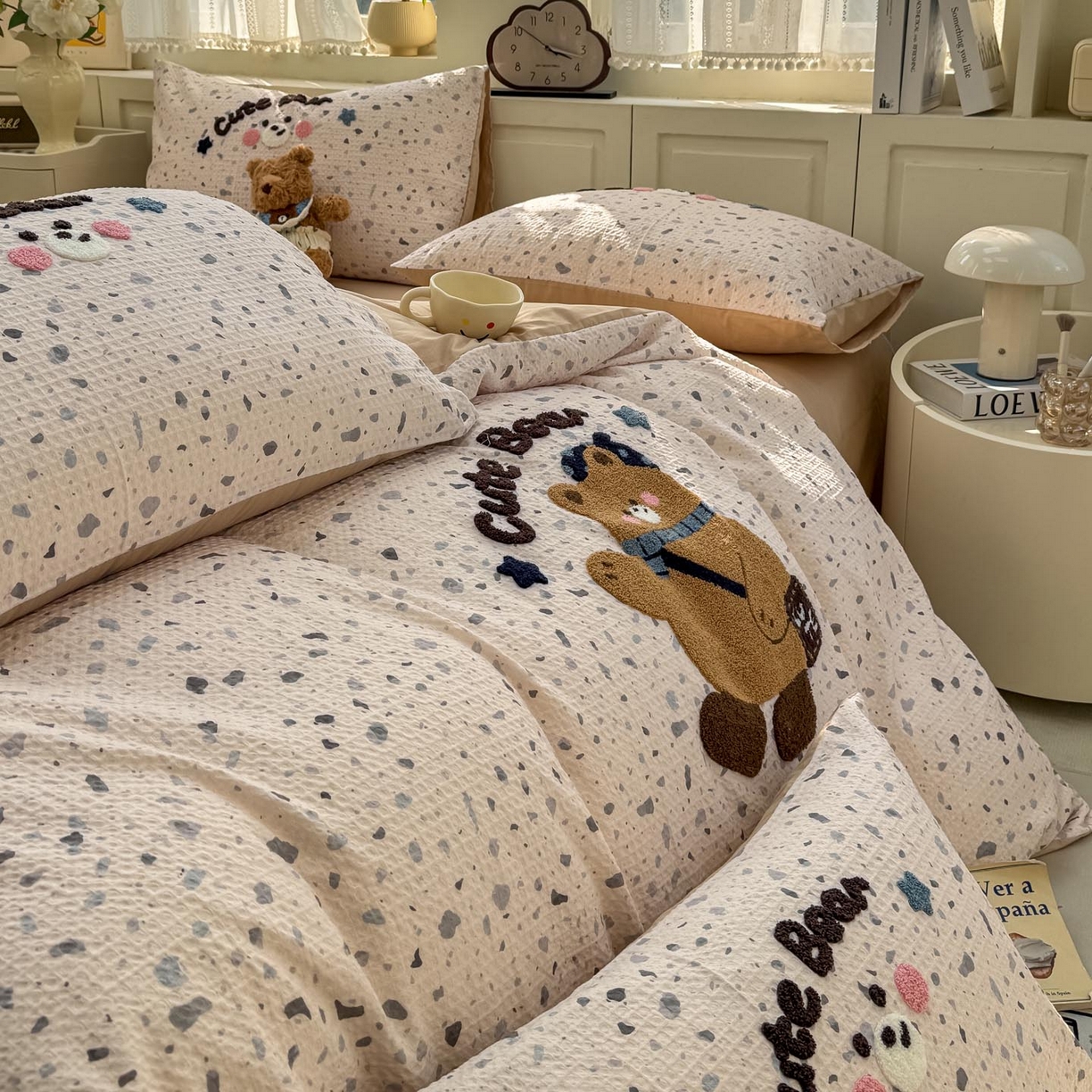 91家纺网 家纺一手货源 找家纺 宜家坊 2026新款全棉纯棉华夫格毛巾绣四件套 嘟嘟熊