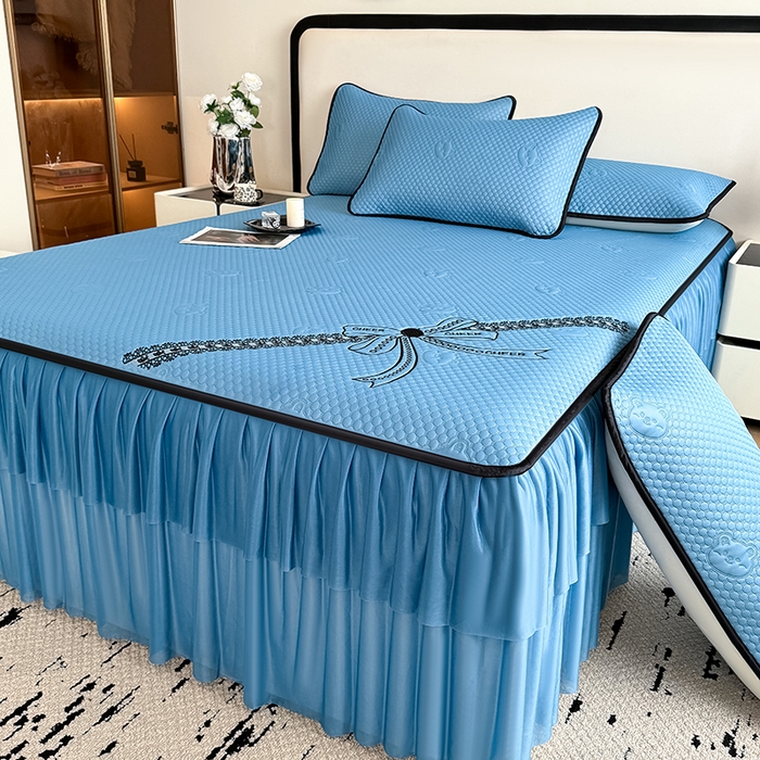 91家纺网 家纺一手货源 找家纺 （总）卡罗兰 2026新款豆豆冰丝凉席夏被复合三明治蝴蝶结床裙三件四件套