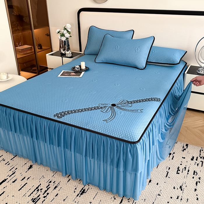 91家纺网 家纺一手货源 找家纺 （总）卡罗兰 2026新款豆豆冰丝凉席夏被复合三明治蝴蝶结床裙三件四件套