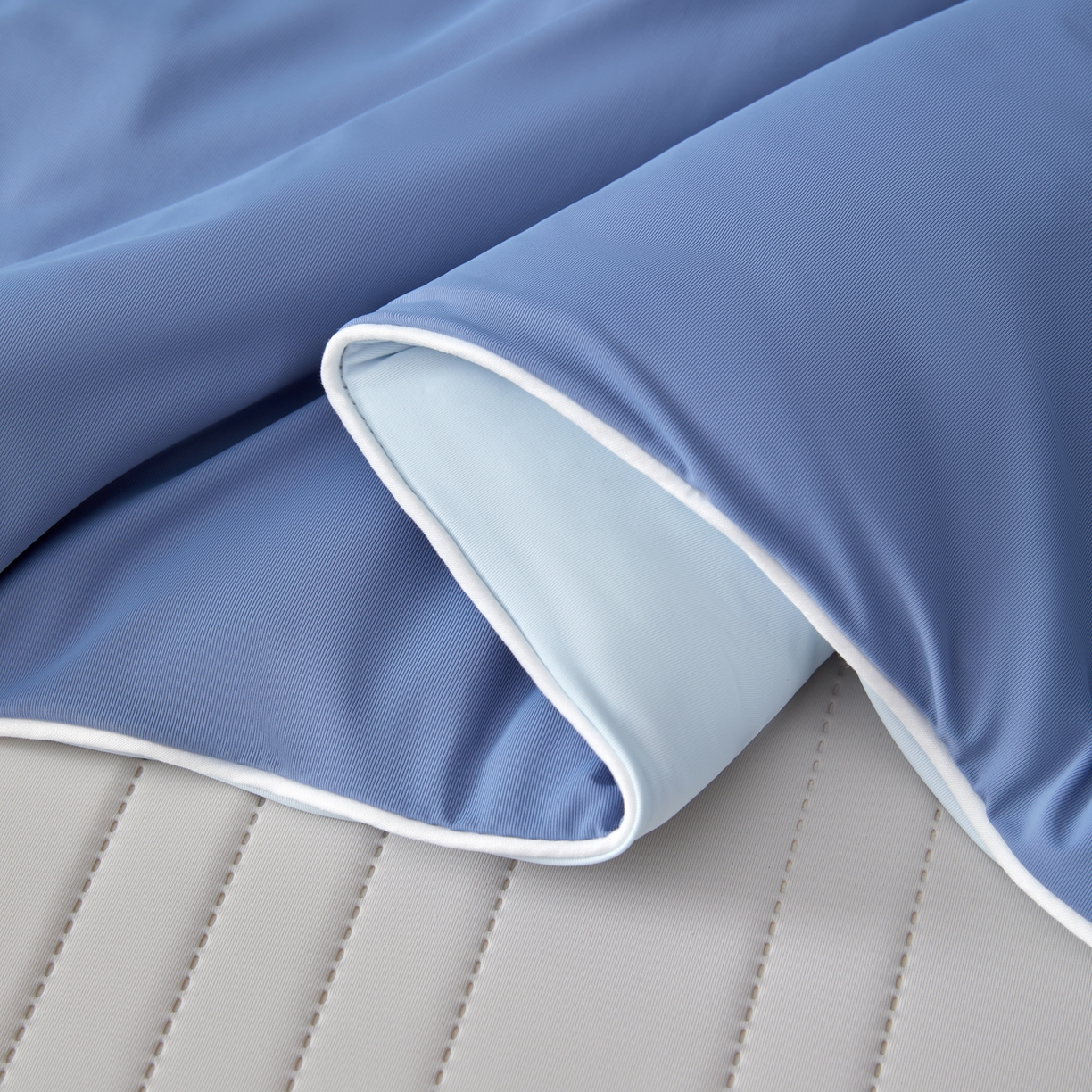 91家纺网 家纺一手货源 找家纺 （总）吾秀家居 吾诺 2026 真凉感 真锦氨 锦氨凉感夏被四件套 锦纶凉感丝夏凉被 - 冰皮系列